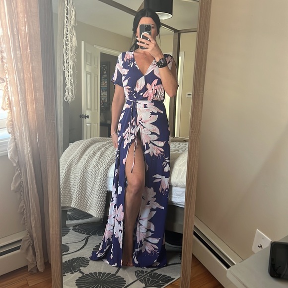 Blue, pink and white floral maxi dress that opens in the front. - Picture 5 of 5